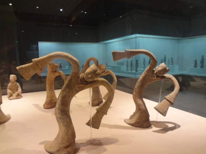 Han Dynasty terracotta dancers found in tombs in Xuzhou