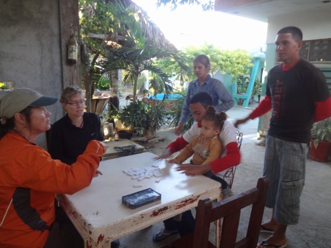 Teaching the newbies - Playa Largo - 2013